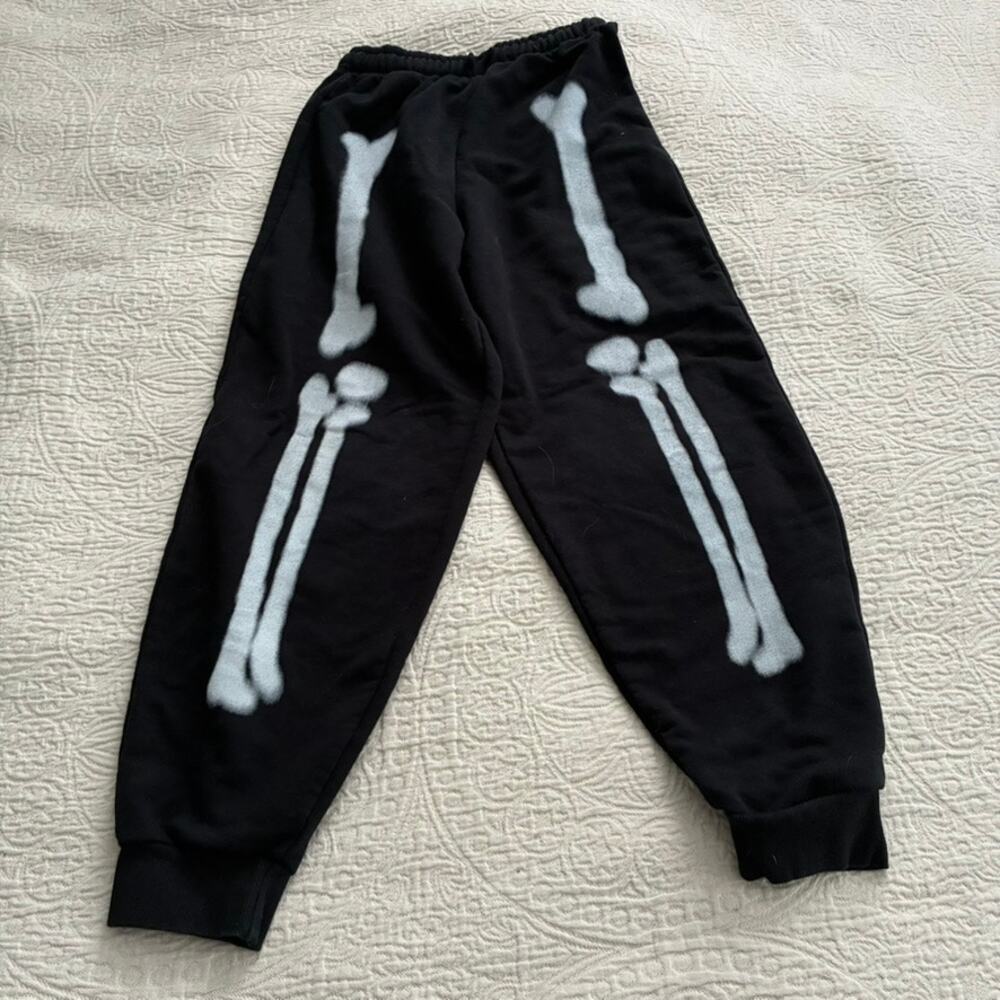 Zara Boys Skeleton Sweat Pants, size 13-14